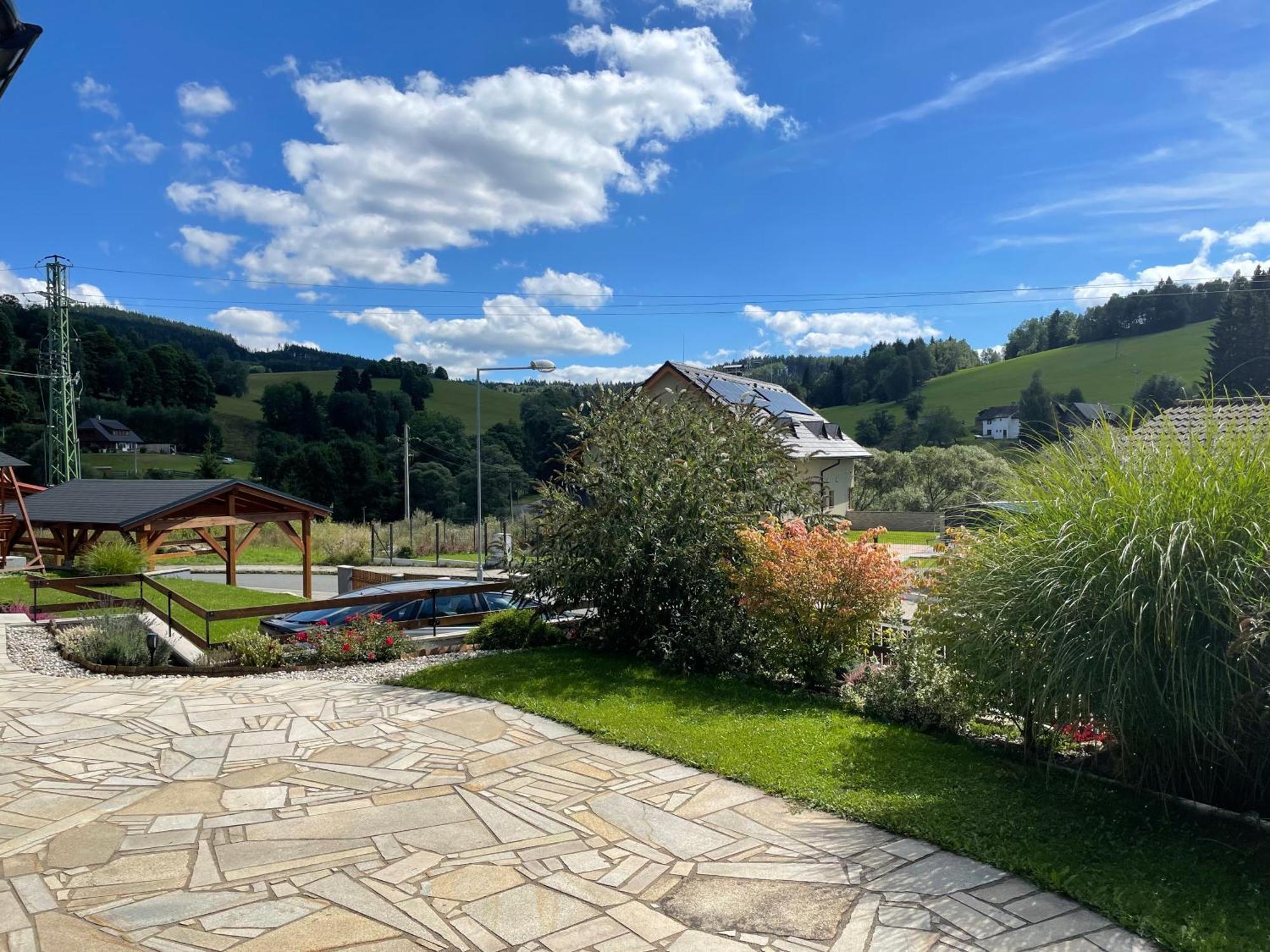 Apartman U Kovaru Kasperske Hory Exterior foto