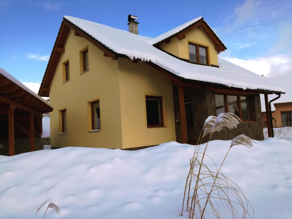 Apartman U Kovaru Kasperske Hory Exterior foto