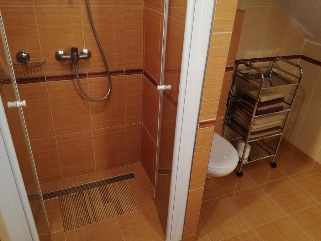 Apartman U Kovaru Kasperske Hory Exterior foto